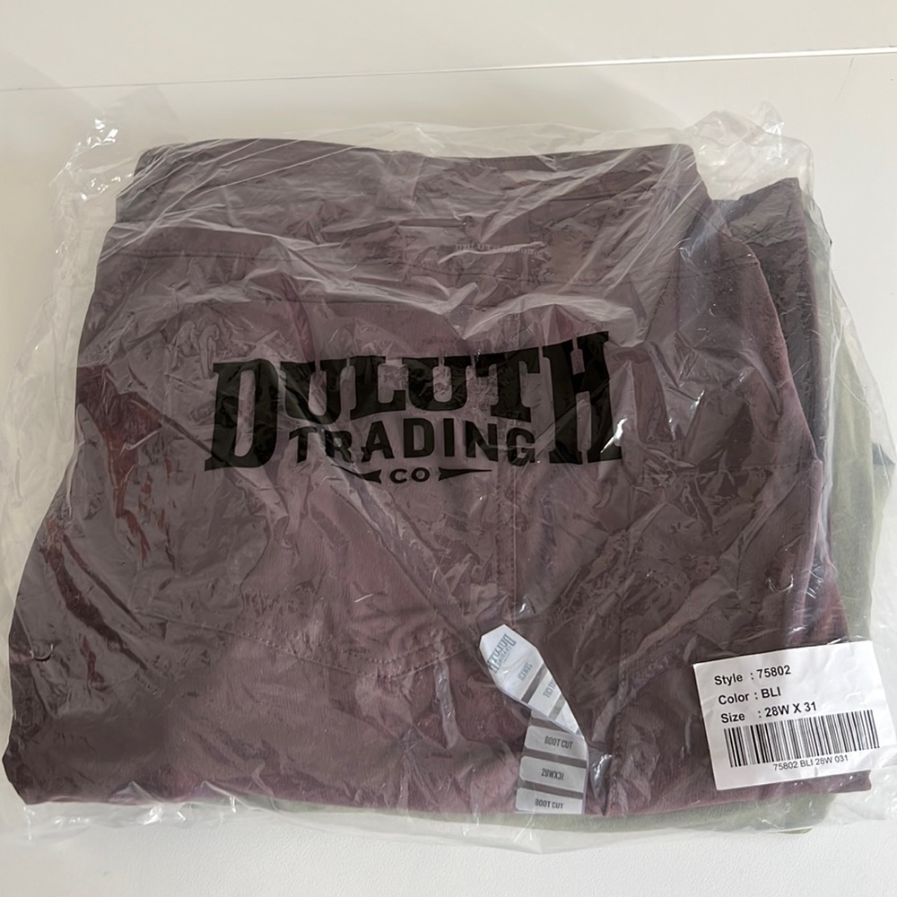 Set of Two Pairs of NWT 28W Duluth Flexpedition Plus Size Active Pants